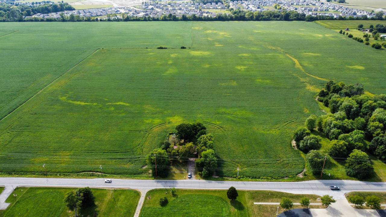 3910 State Road 135 - Photo 1