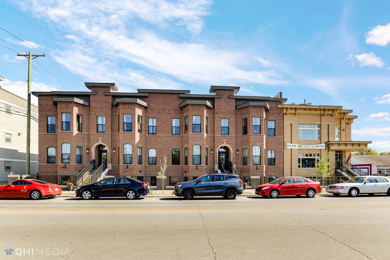 210-250 10th Street - Photo 1