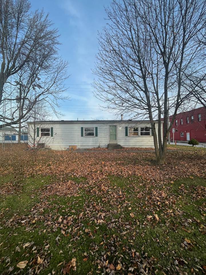 106 Water Street - Photo 1