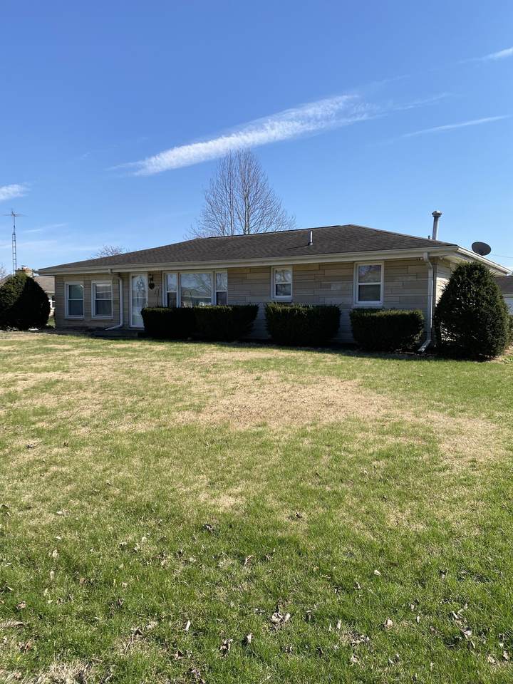 273 Lincoln Street - Photo 1