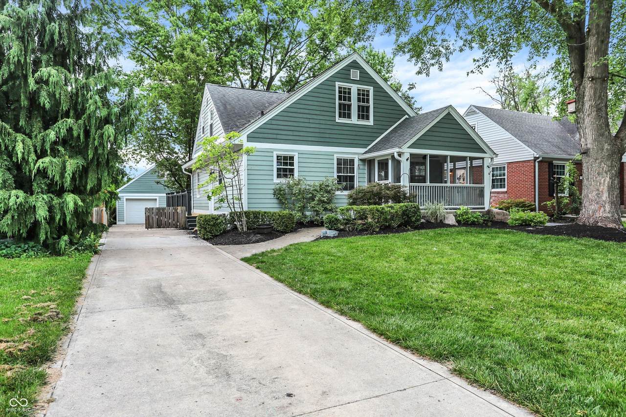 5845 Crittenden Avenue - Photo 1