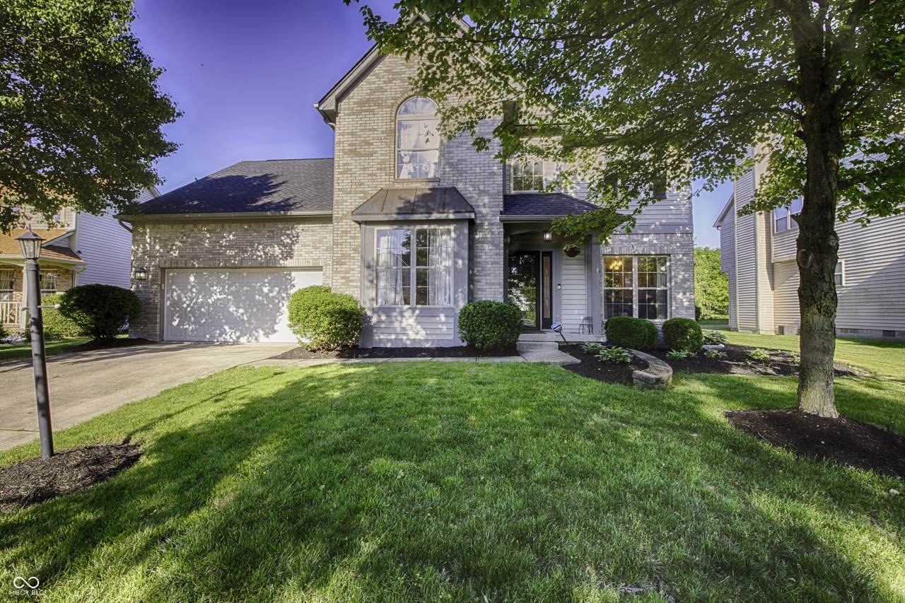 8335 Briarhill Way - Photo 1