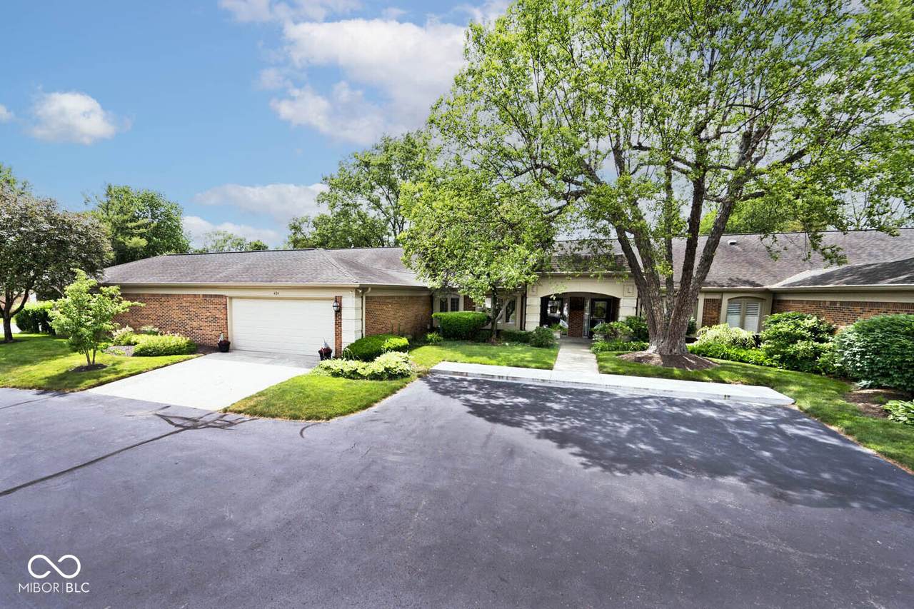 424 Bent Tree Lane - Photo 1