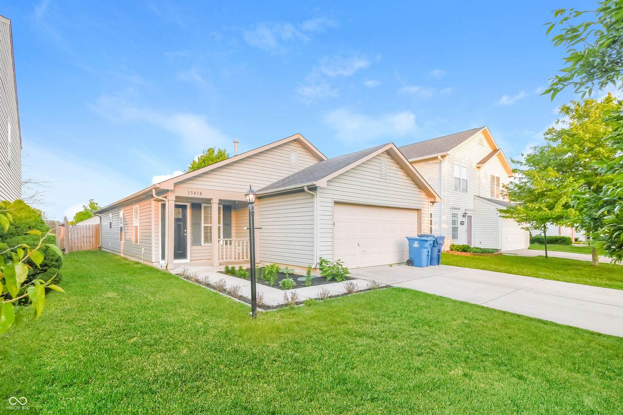 15418 Ten Point Drive - Photo 1