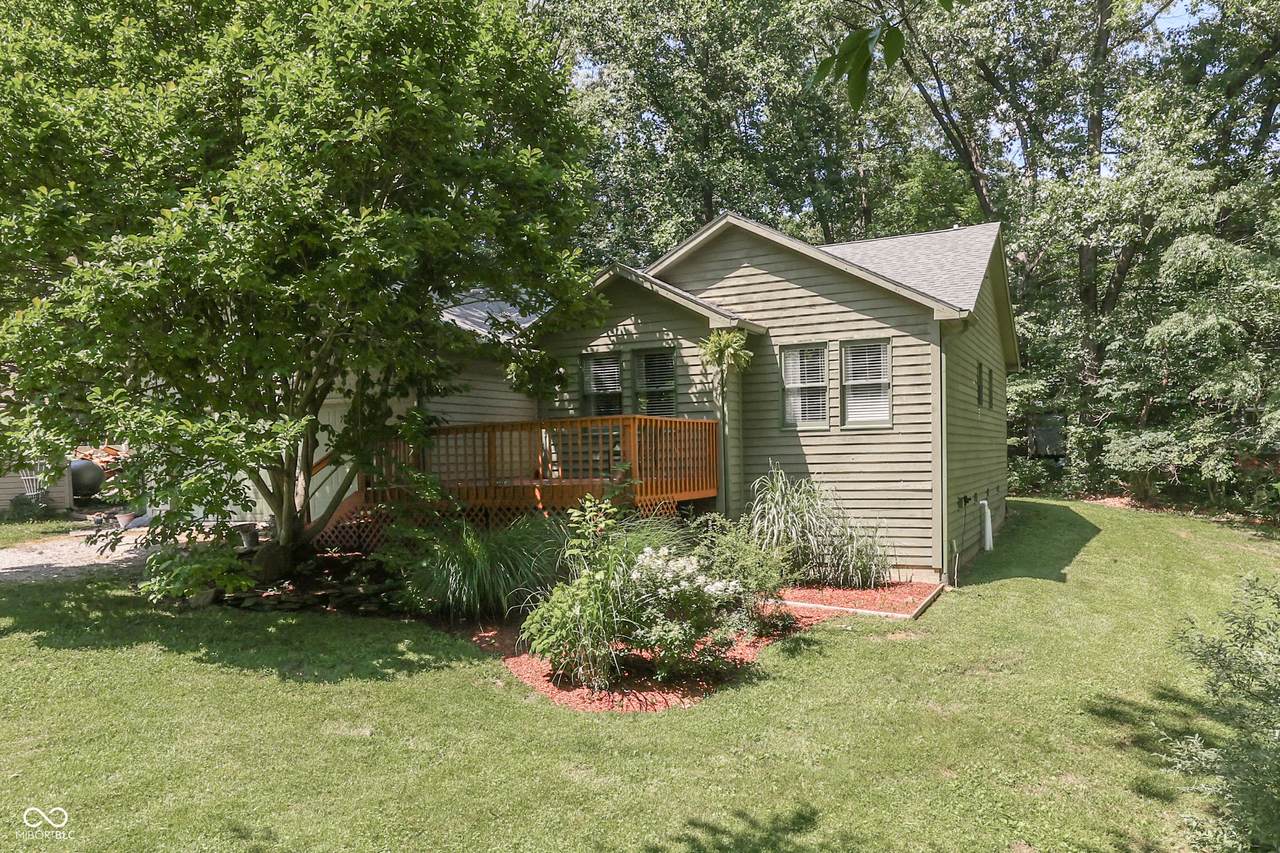 7695 Elk Drive - Photo 1