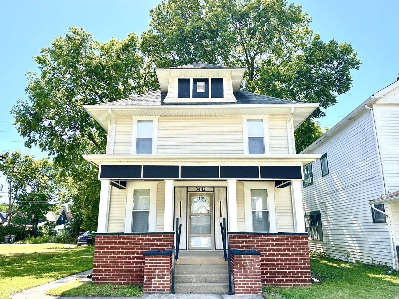 3442 Capitol Avenue - Photo 1