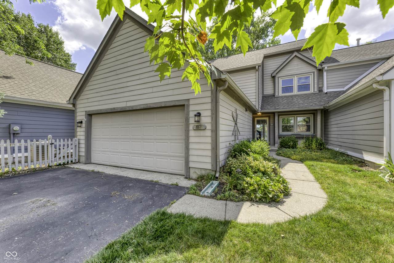 8182 River Bay Drive - Photo 1