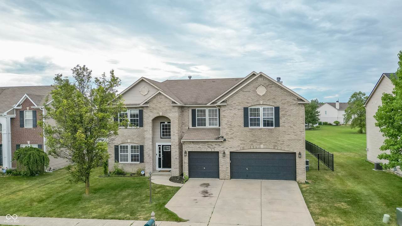 9329 Stones Ferry Way - Photo 1