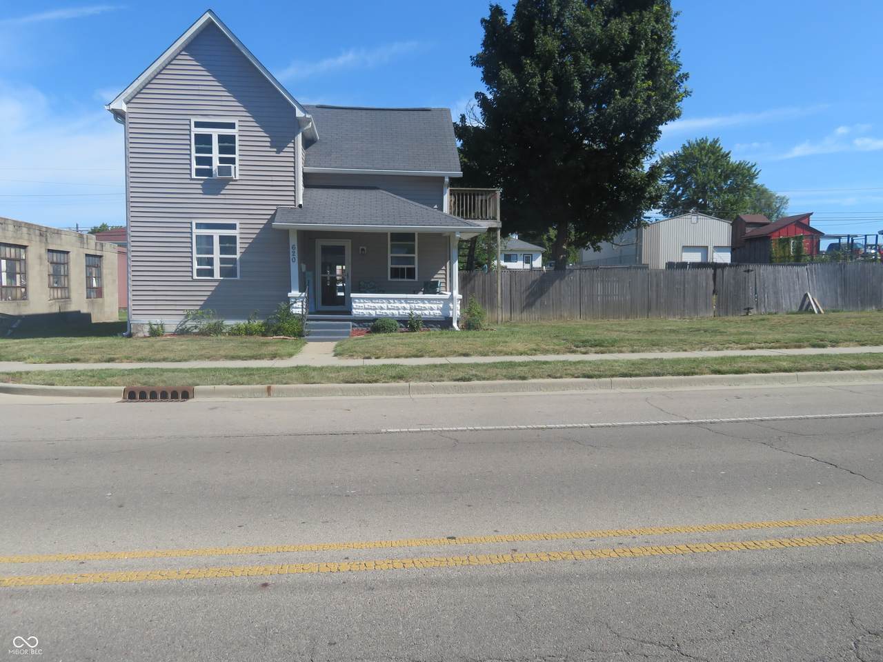 620 Washington Street - Photo 1