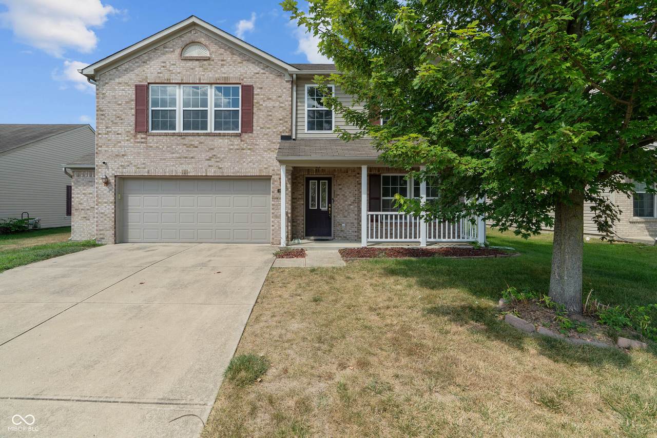 2960 Foxbriar Place - Photo 1