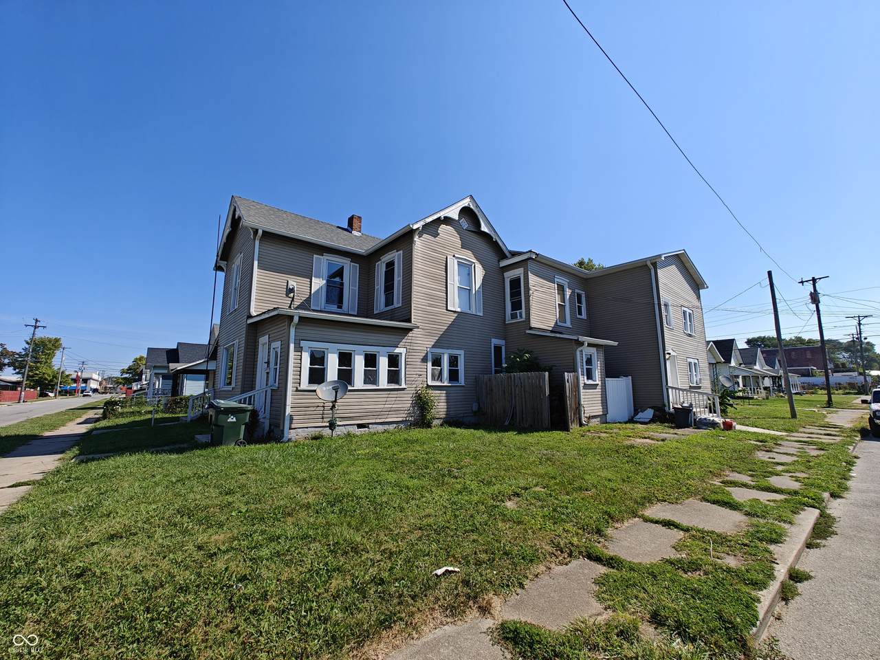 424 Pike Street - Photo 1