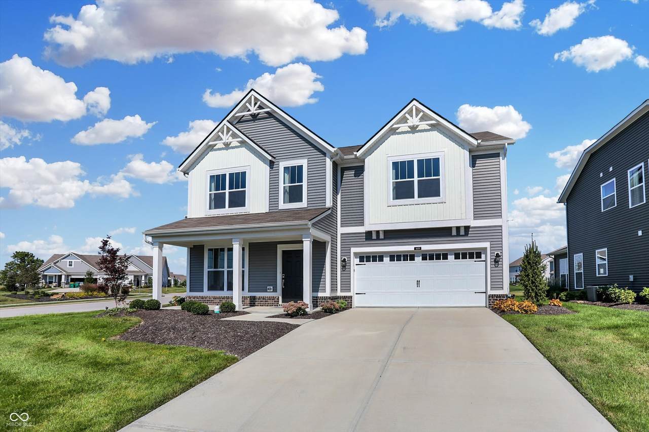 4689 Homestead Drive - Photo 1