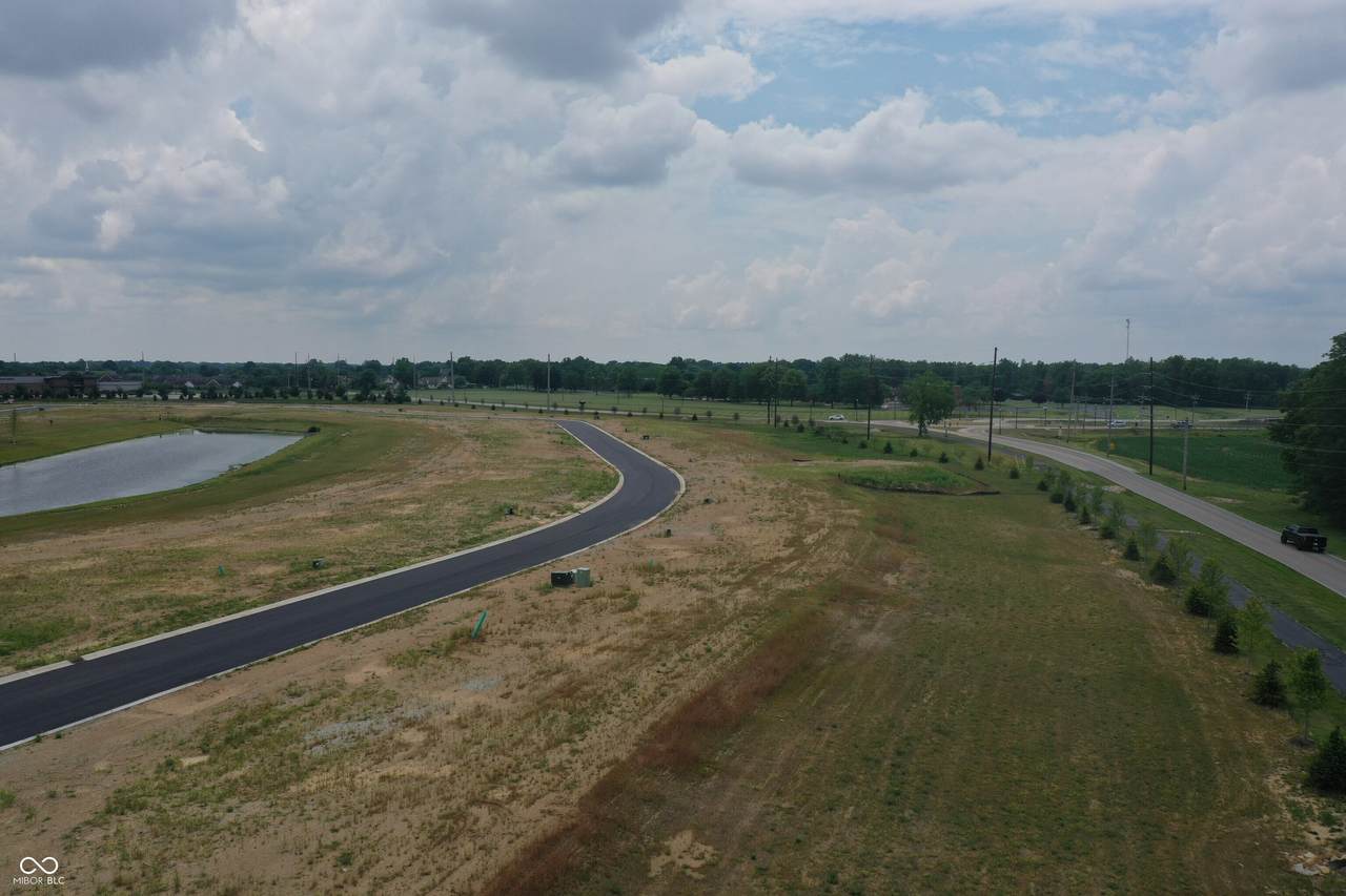 1668 Mill Pond Lane - Photo 1