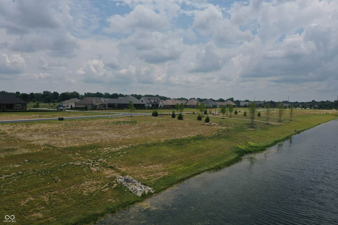 1653 Mill Pond Lane - Photo 1