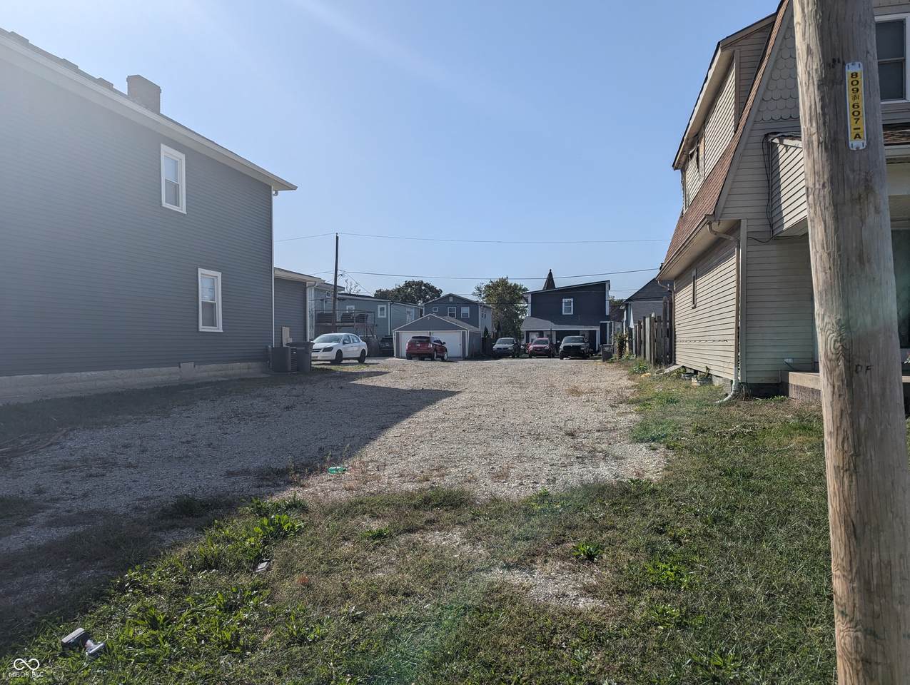 1852 Shelby Street - Photo 1