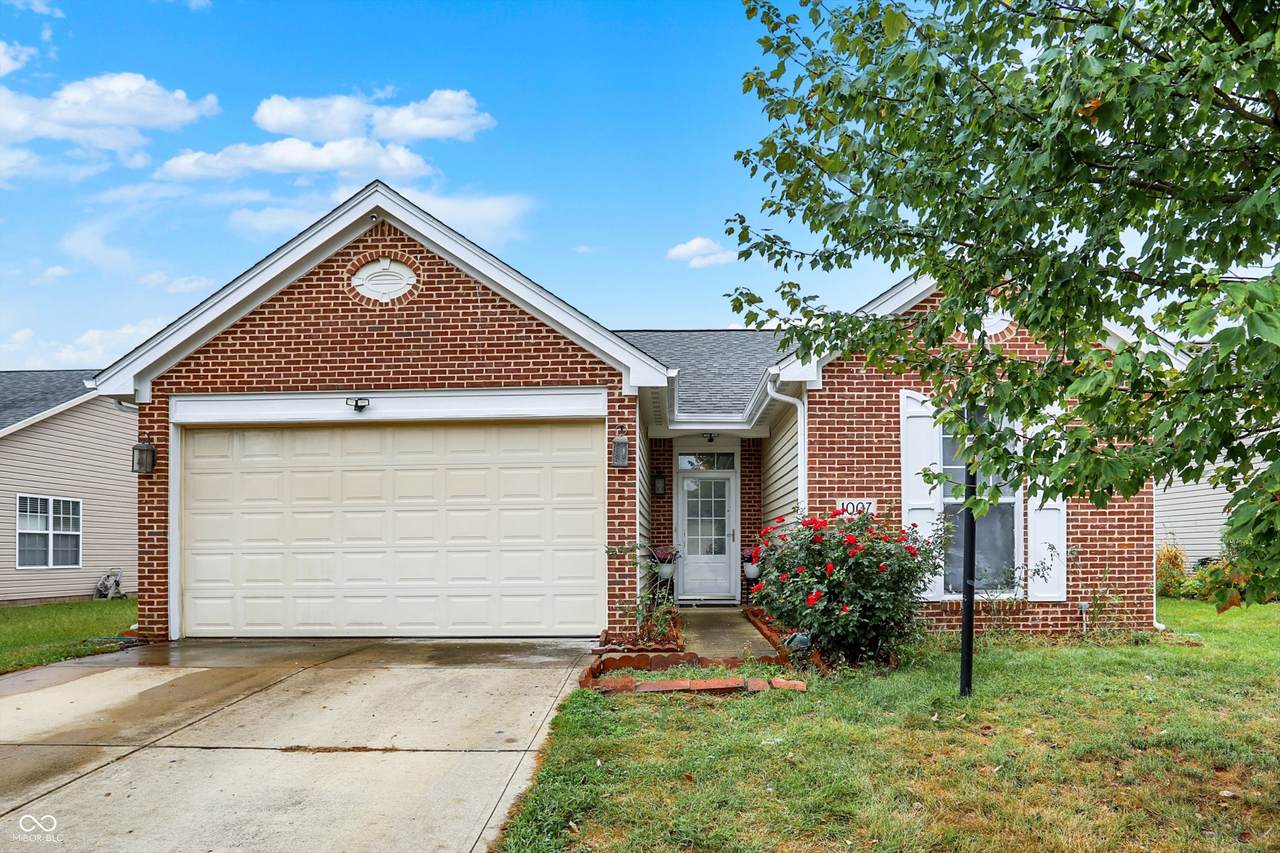 1007 Rentham Lane - Photo 1