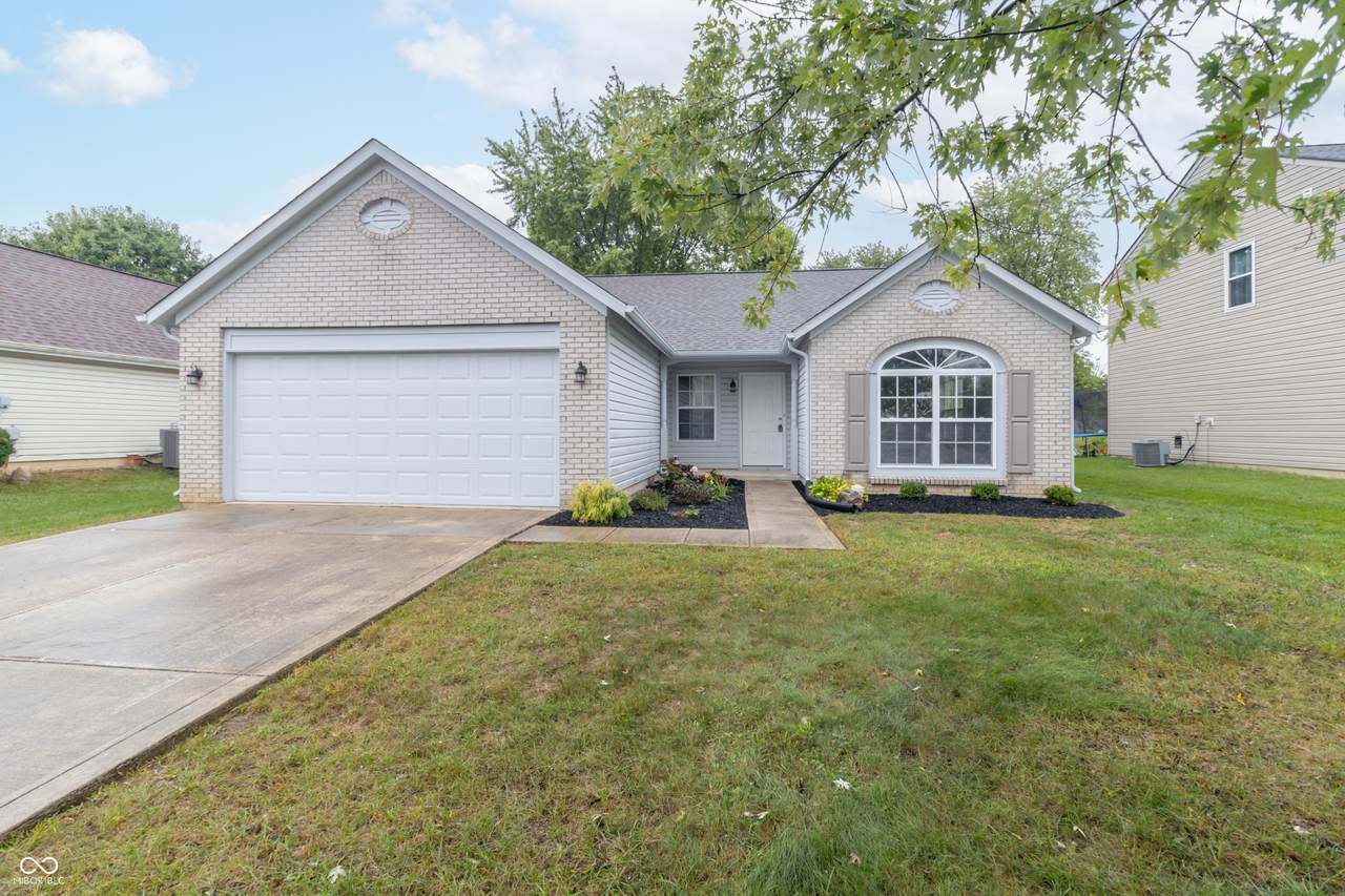 800 Webb Drive - Photo 1