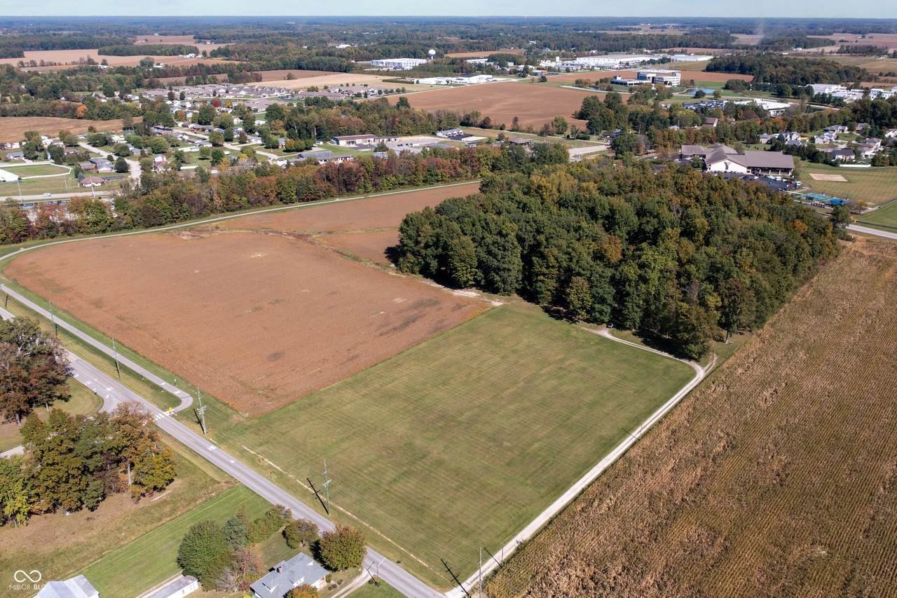 1230 State Road 129 - Photo 1