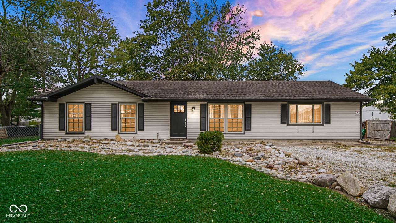 1608 Blue Road - Photo 1
