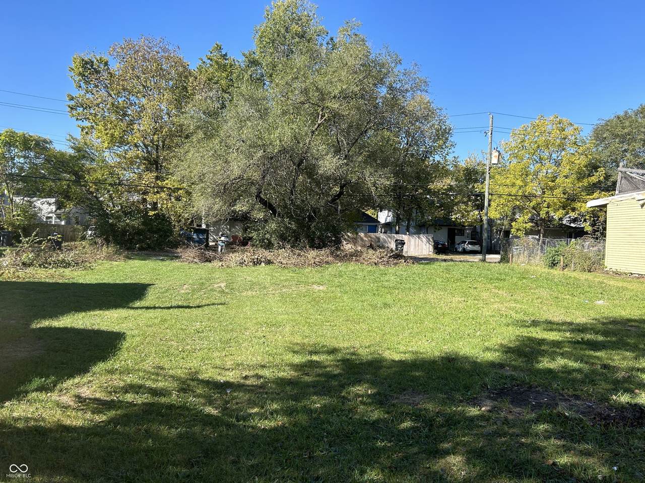 526 Lasalle Street - Photo 1