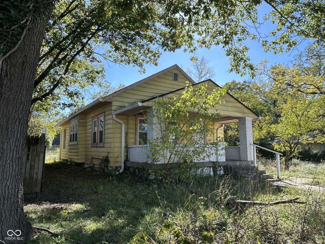 3221 38th Street - Photo 1