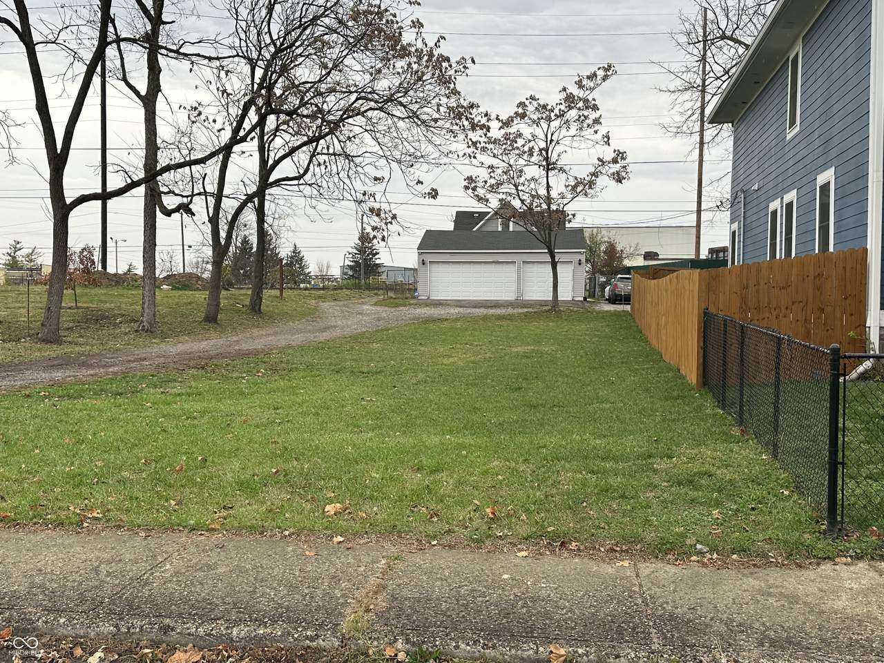 2646 Brookside Avenue - Photo 1