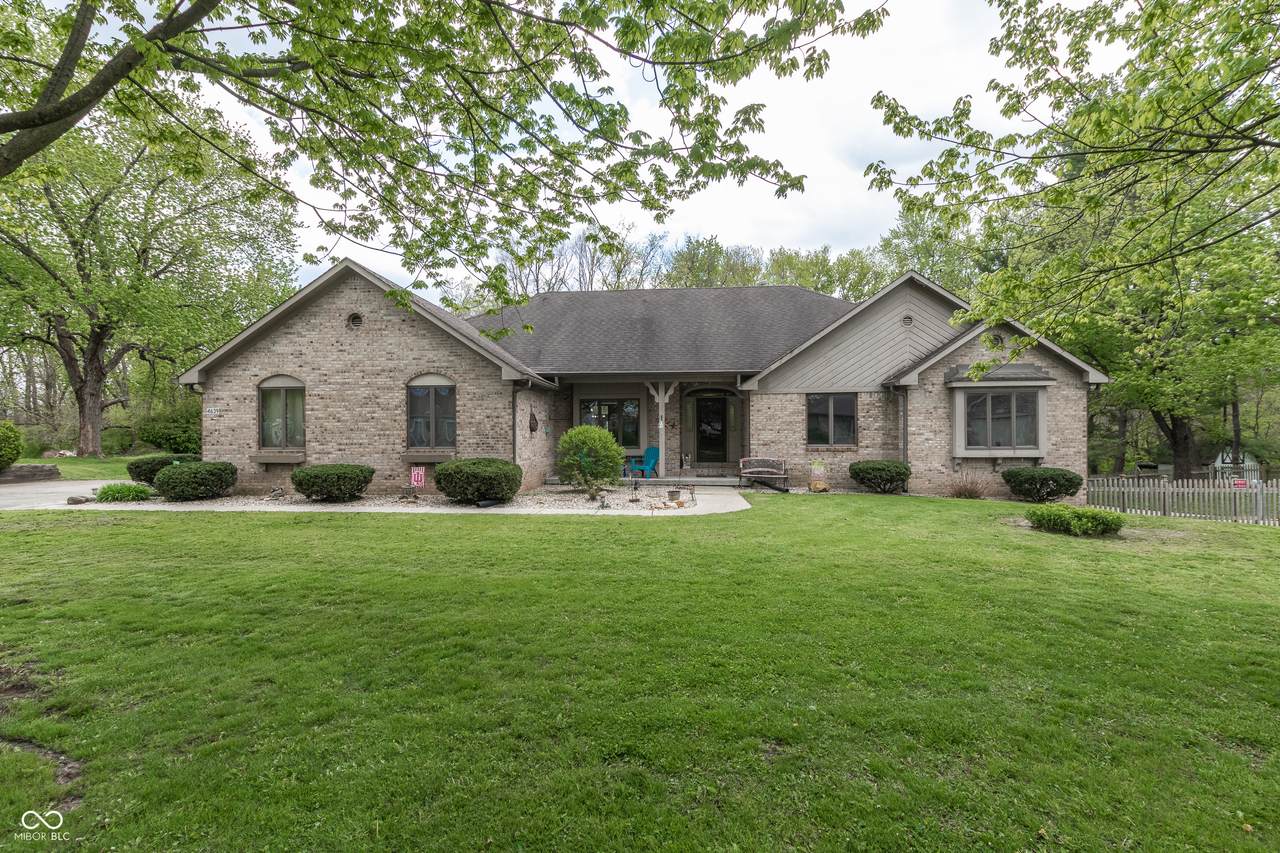 4639 Byrkit Street - Photo 1