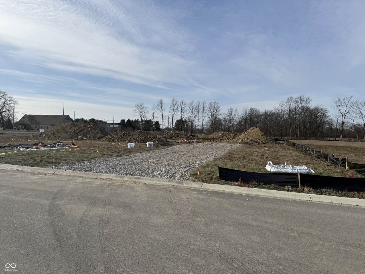 2974 Kings Way - Photo 1