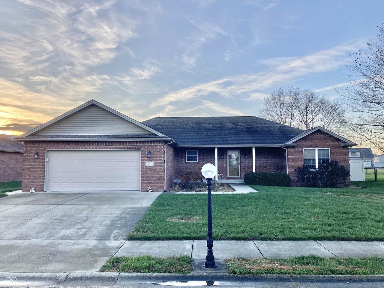 6975 Lydia Lane - Photo 1