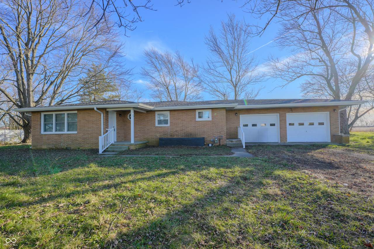 10547 State Road 32 - Photo 1