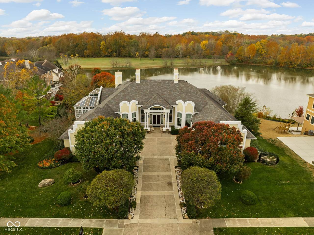8804 Waterside Drive - Photo 1