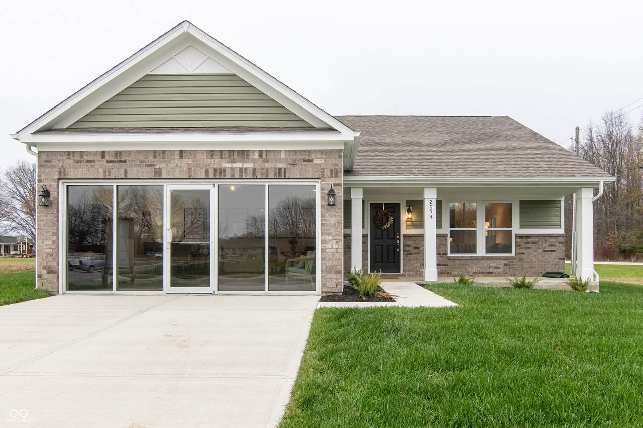 2054 Heron Drive - Photo 1