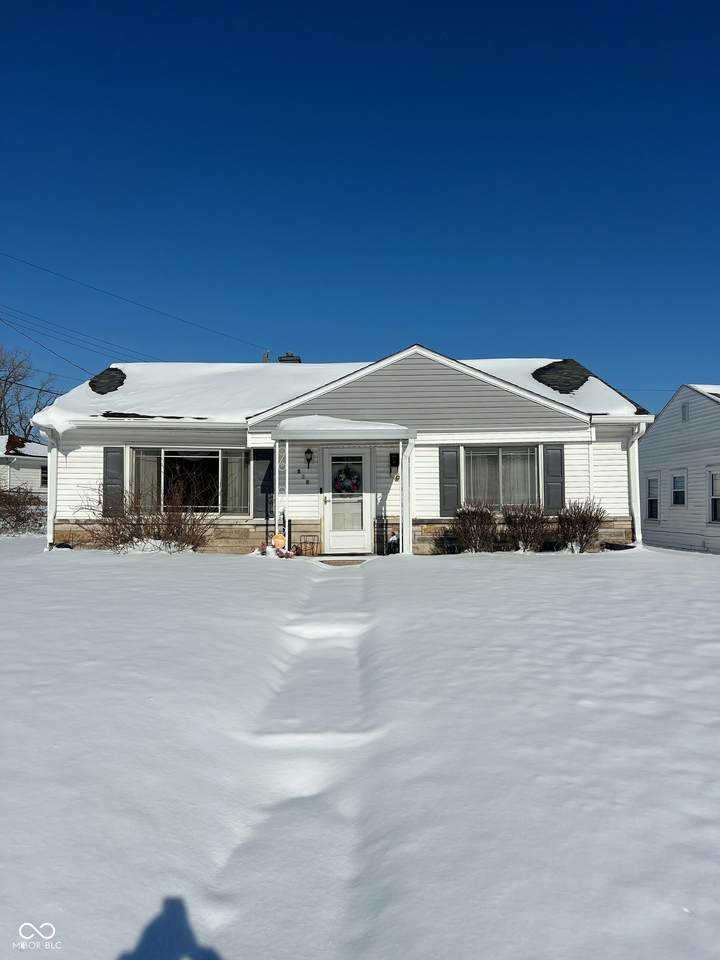 818 12th Street - Photo 1