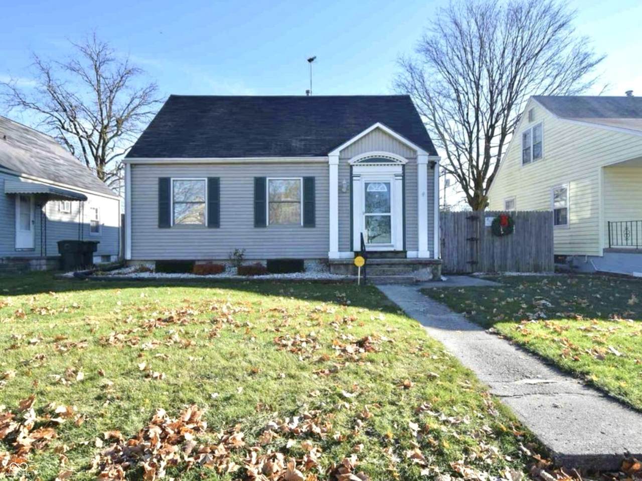 2204 Pershing Drive - Photo 1