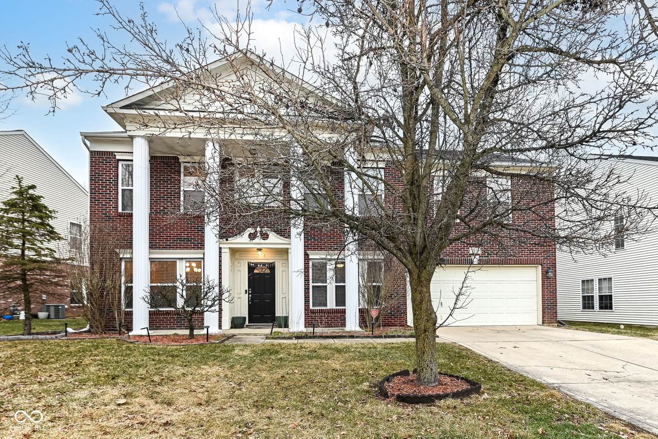 5815 Noble Drive - Photo 1