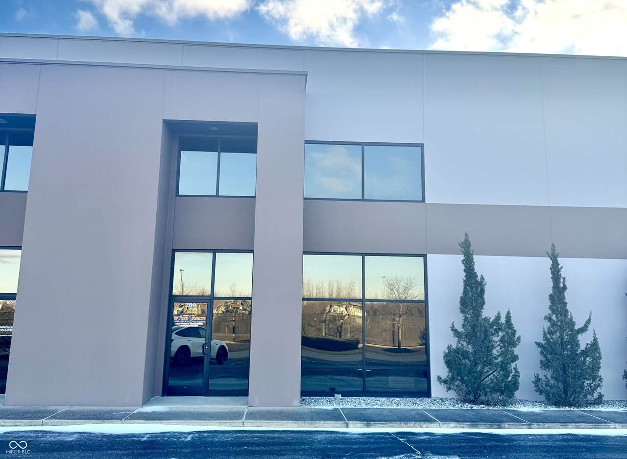 8701 Motorsports Way - Photo 1