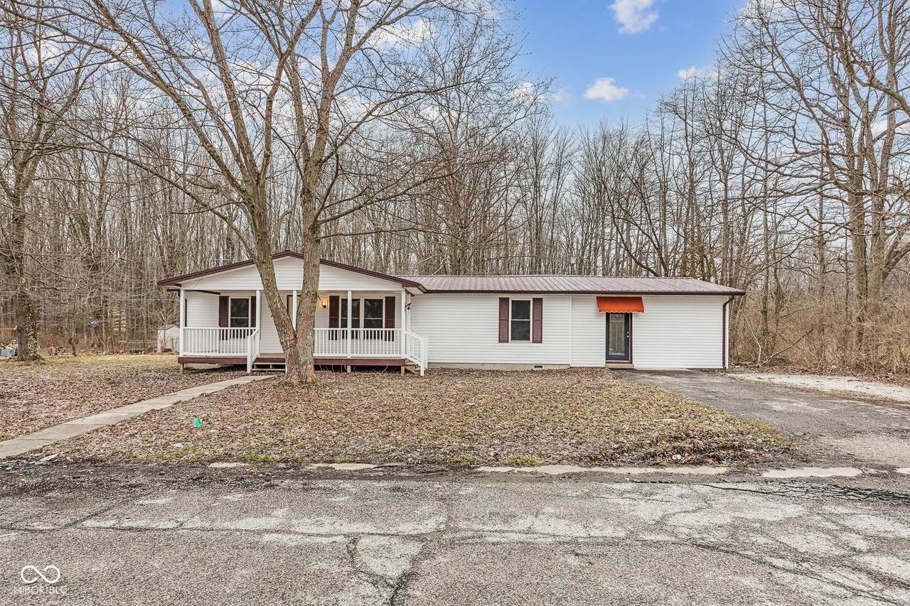 621 Colvin Drive - Photo 1