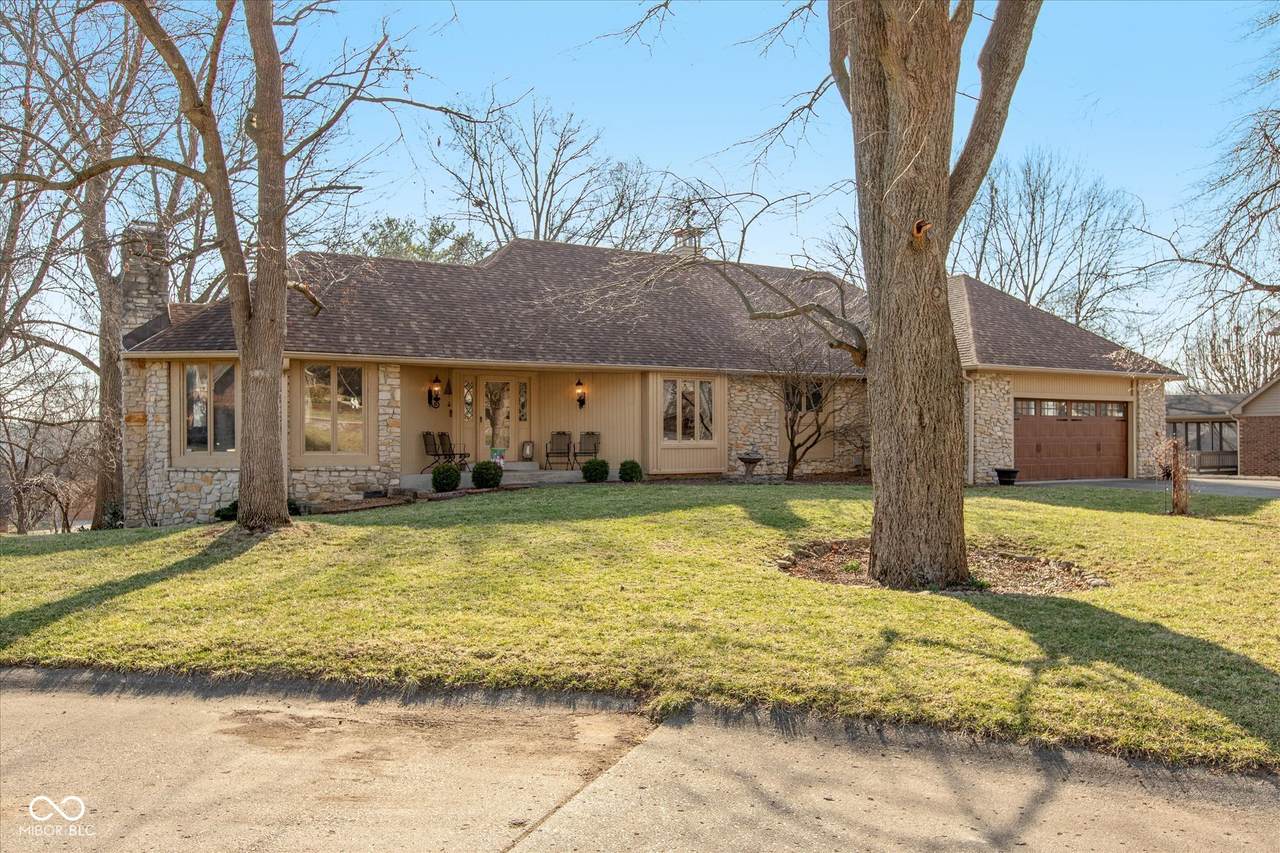 8331 Lookout Court - Photo 1