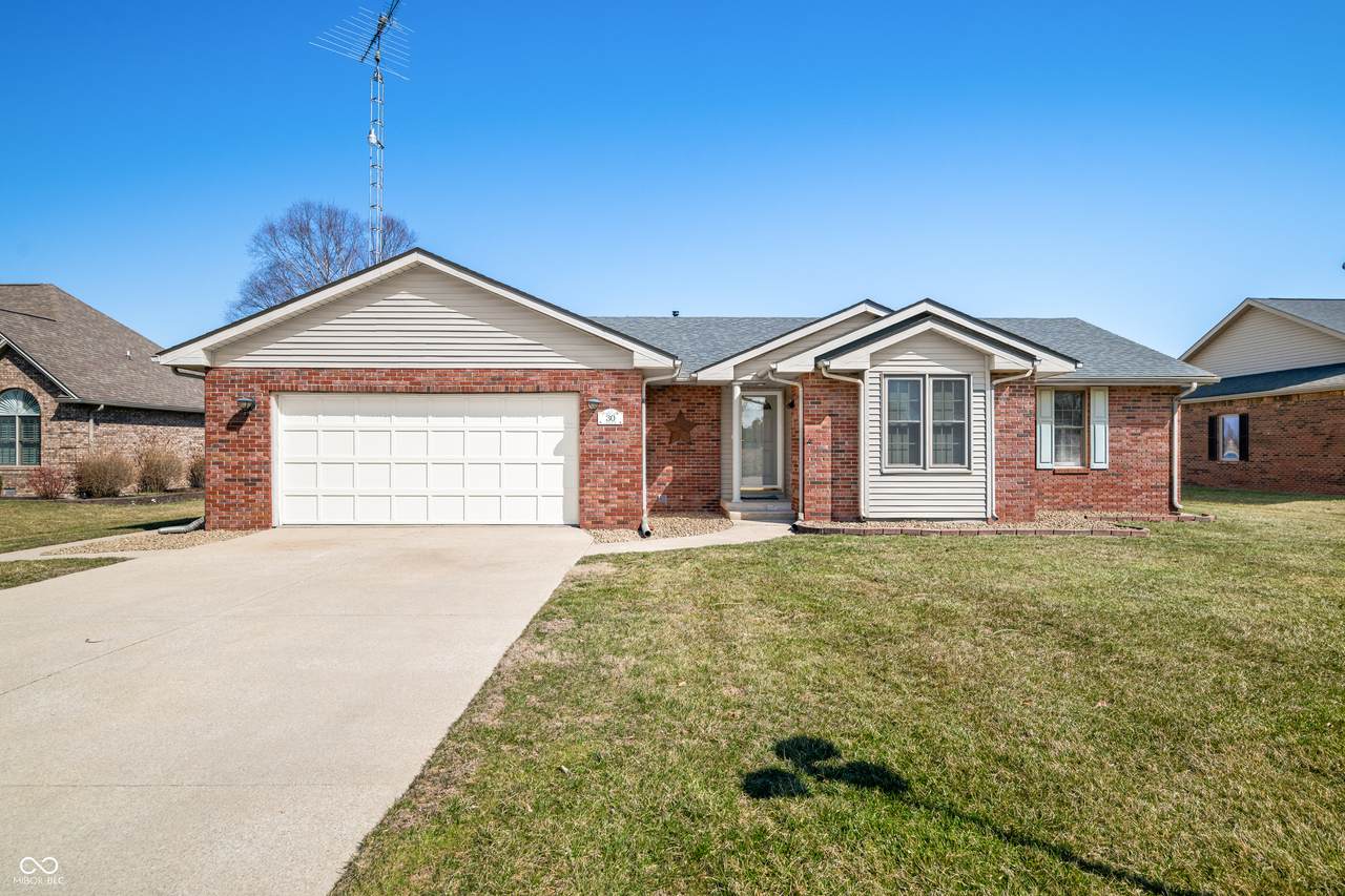 30 Carolyn Drive - Photo 1