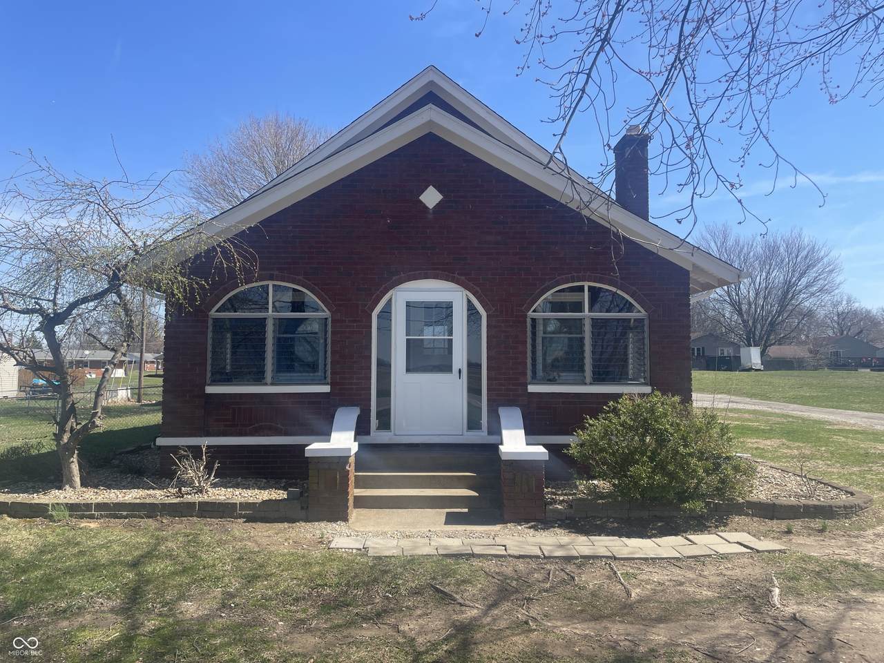 1605 Walnut Street - Photo 1