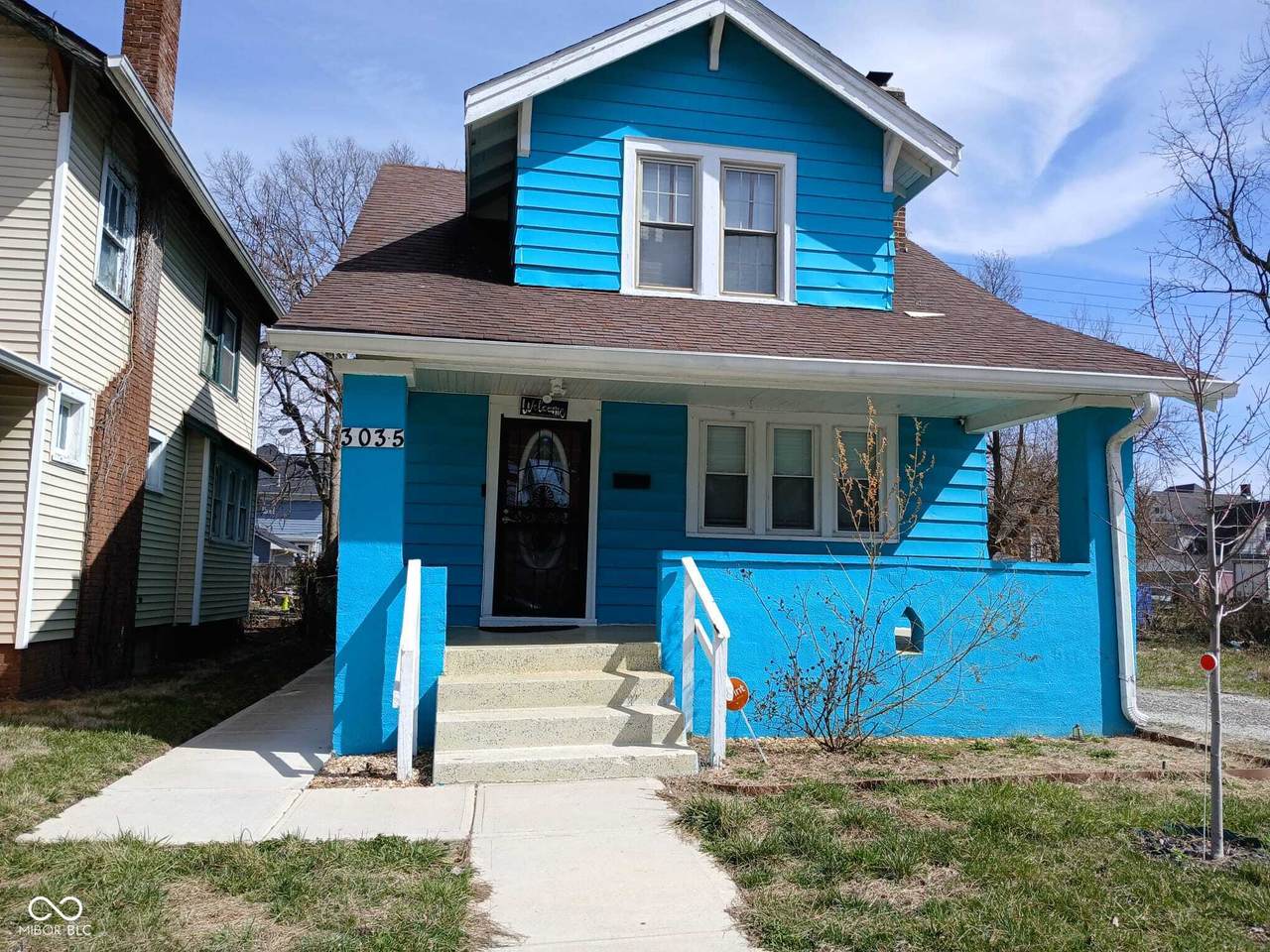 3035 Graceland Avenue - Photo 1