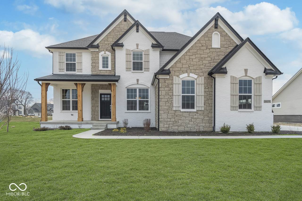 6609 Dogwood Drive - Photo 1
