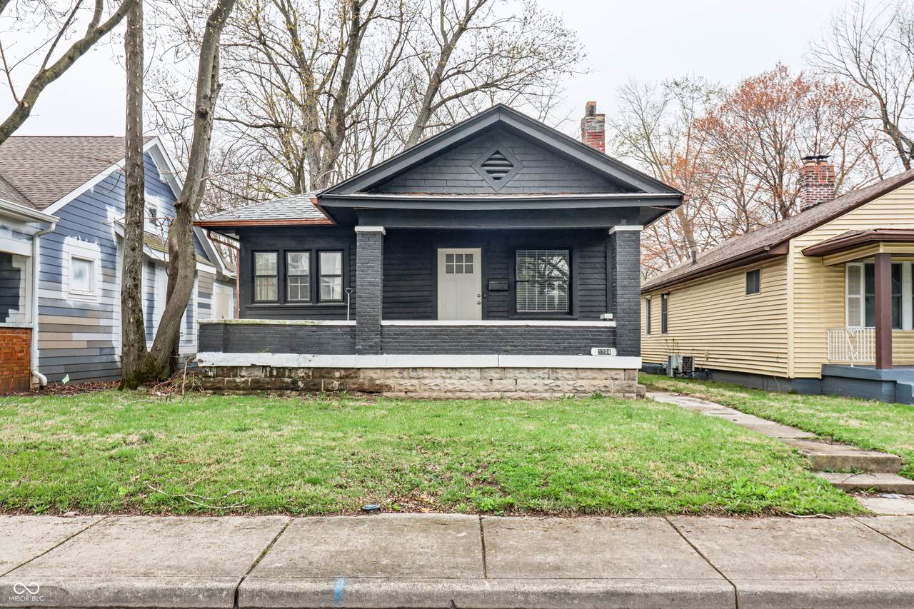 3704 Graceland Avenue - Photo 1
