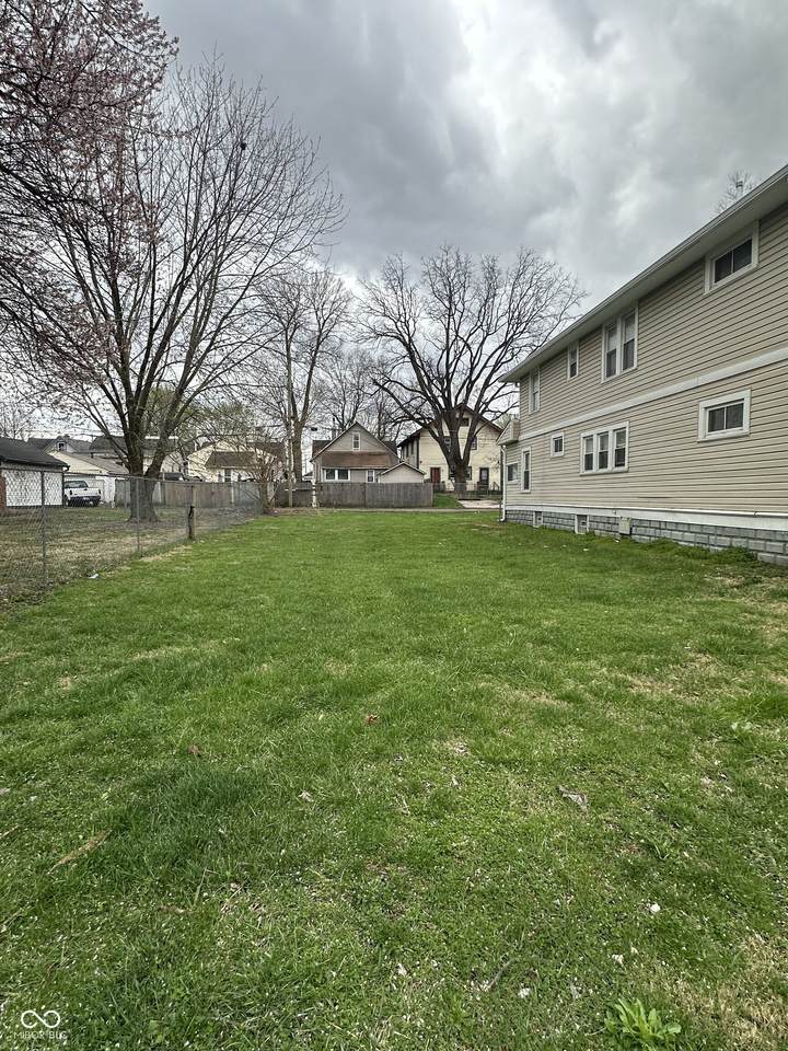 1601 Ohio Street - Photo 1