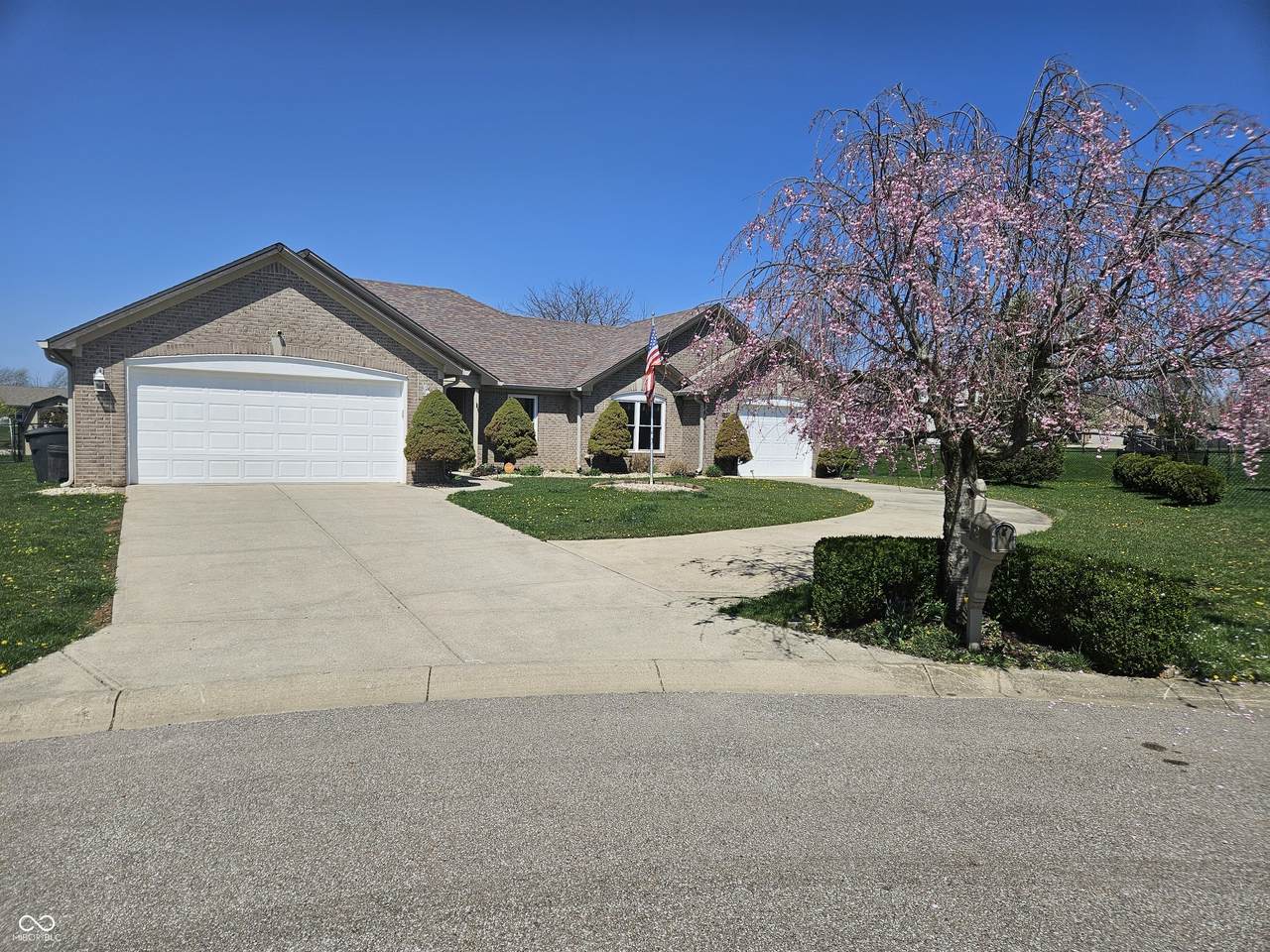 52 Spring Lake Court - Photo 1