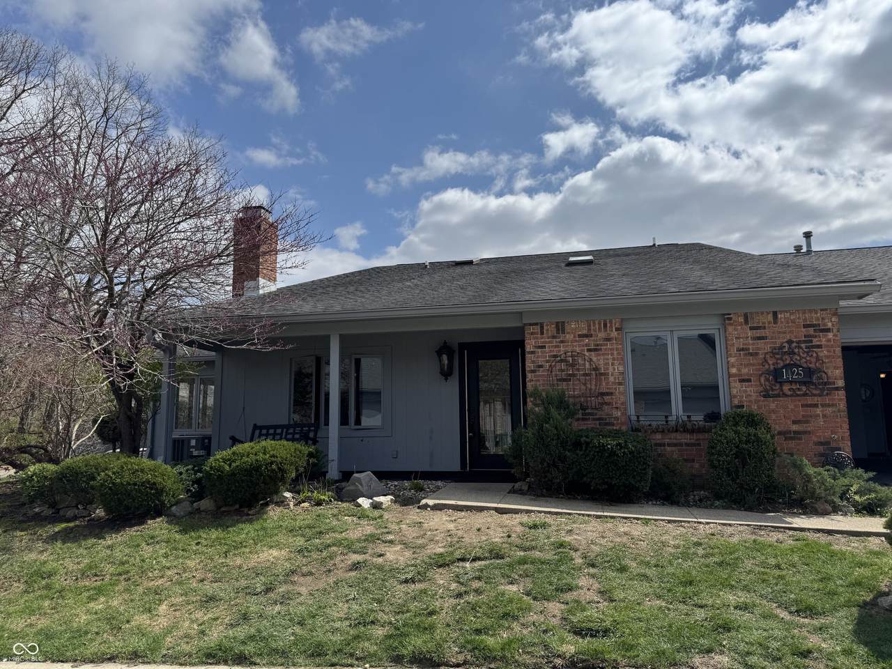 1425 Northridge - Photo 1