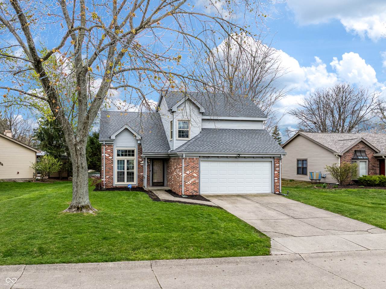7775 Hollow Ridge Circle - Photo 1