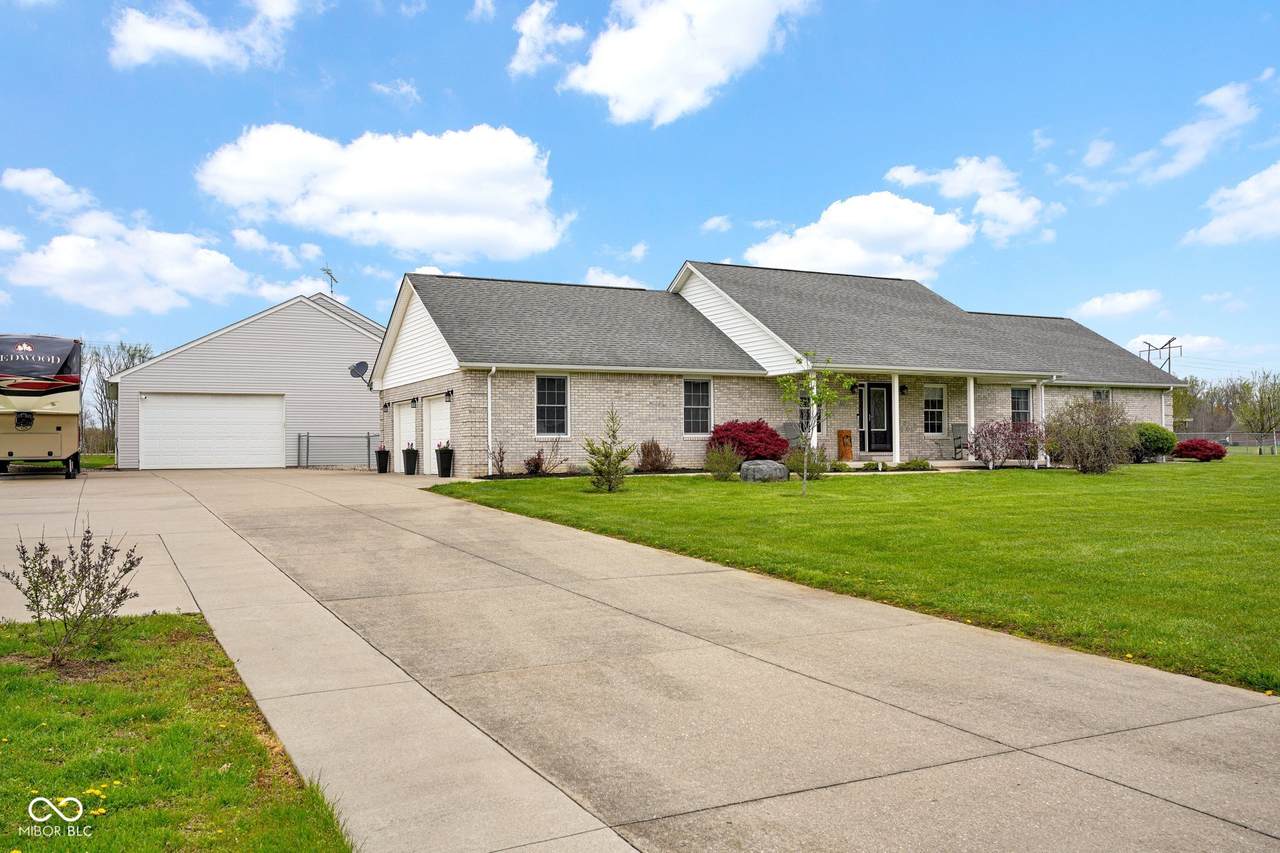 3051 Star Dust Lane - Photo 1