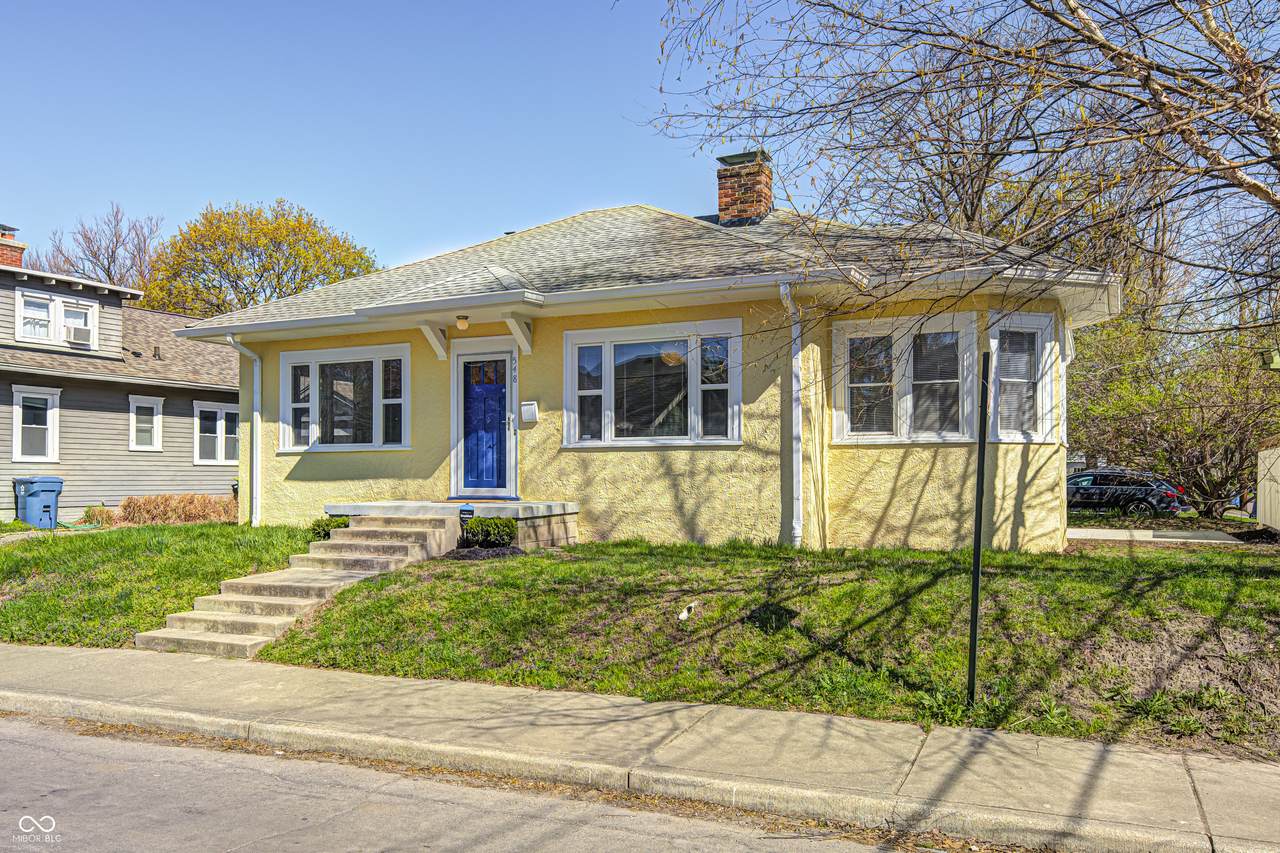 548 39th Street - Photo 1