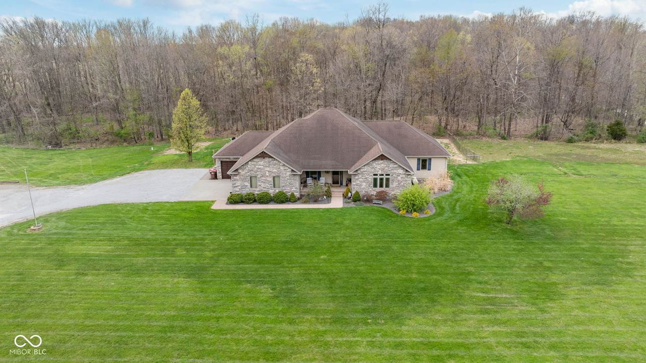 6199 County Road 200 - Photo 1